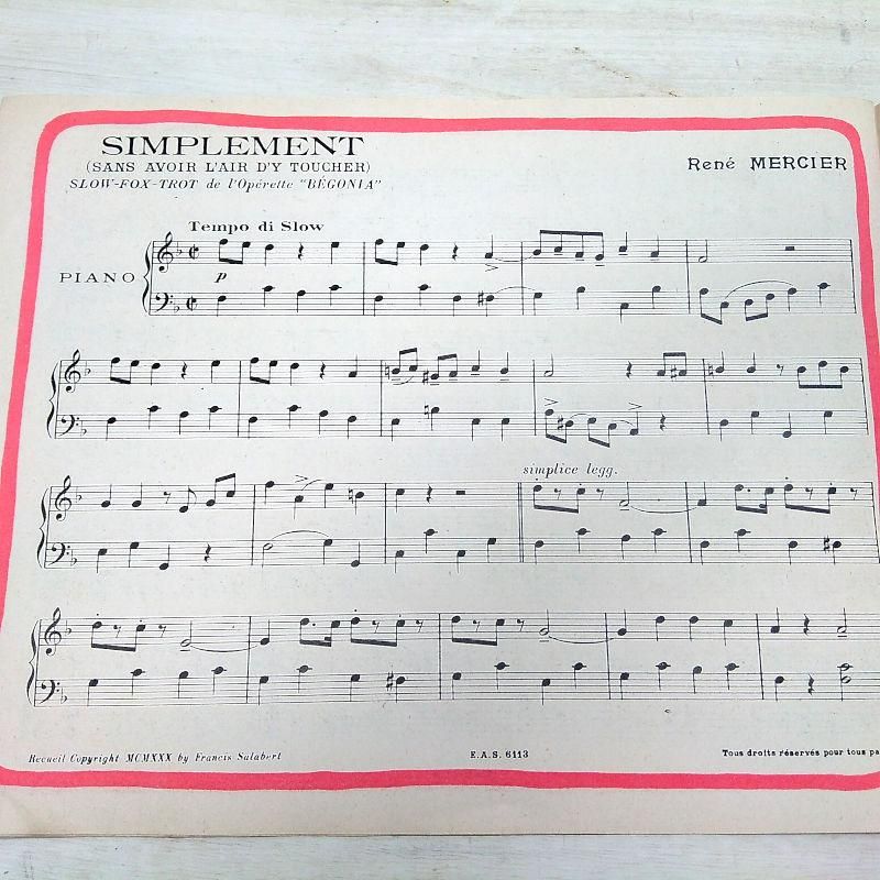 アンティーク楽譜　《わたしのヒット曲集　第６巻》　1930年　ピアノ - アンティーク楽譜や、フランスアンティーク、ヨーロッパ紙ものの通販  【アンサンブル・アンティーク】