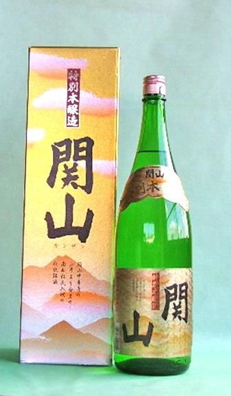 関山 特別本醸造 (カートン付) 1.8L