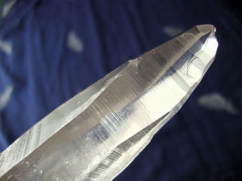 レムリアンクォーツ ポイント041 - クリスタル天虹