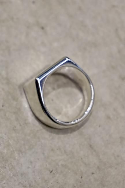 【週末限定値下げ】All Blues ALMOST RING 

52 / 週末限定値下げ】All Blues ALMOST RING 52 /