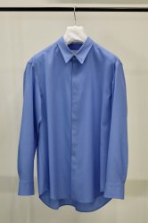 OVERCOAT Dropped Shoulder Top With Shirt Collar in Wool Shirting SKYBLUE
