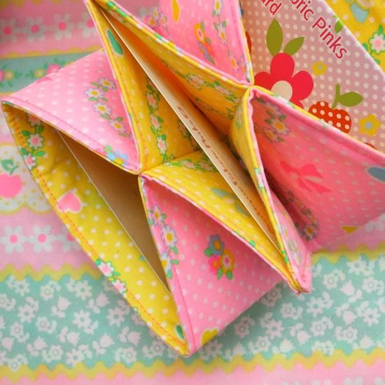 Pinksオリジナルかんたんキット じゃばらカードケース Ek ピンクス 生地 手芸キット 手芸材料 手芸用品の通販 Pinksオリジナルかんたんキット じゃばらカードケース Ek ピンクス 生地 手芸キット 手芸材料 手芸用品の通販