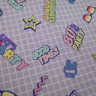 <img class='new_mark_img1' src='https://img.shop-pro.jp/img/new/icons12.gif' style='border:none;display:inline;margin:0px;padding:0px;width:auto;' />セレクト生地 80’sPARTY (ラベンダー) 約50cm×110cm カット済み