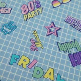 <img class='new_mark_img1' src='https://img.shop-pro.jp/img/new/icons12.gif' style='border:none;display:inline;margin:0px;padding:0px;width:auto;' />セレクト生地 80’sPARTY (ブルー) 約50cm×110cm カット済み