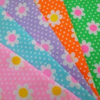 <img class='new_mark_img1' src='https://img.shop-pro.jp/img/new/icons12.gif' style='border:none;display:inline;margin:0px;padding:0px;width:auto;' />【再登場!あの人気柄が帰ってきた】picnic カットクロスセット 50cm x 55cm