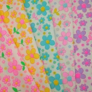 <img class='new_mark_img1' src='https://img.shop-pro.jp/img/new/icons12.gif' style='border:none;display:inline;margin:0px;padding:0px;width:auto;' />【再登場!あの人気柄が帰ってきた】fleur カットクロスセット 50cm x 55cm