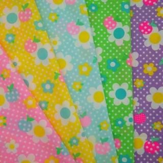 <img class='new_mark_img1' src='https://img.shop-pro.jp/img/new/icons12.gif' style='border:none;display:inline;margin:0px;padding:0px;width:auto;' />【再登場!あの人気柄が帰ってきた】Apple Flower remix カットクロスセット 50cm x 55cm