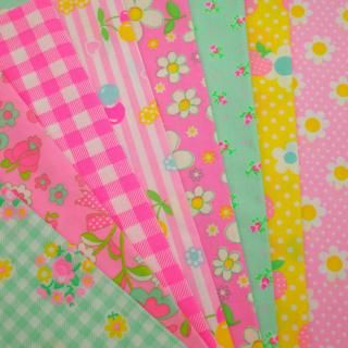 <img class='new_mark_img1' src='https://img.shop-pro.jp/img/new/icons12.gif' style='border:none;display:inline;margin:0px;padding:0px;width:auto;' />カットクロス8枚セット OF138591