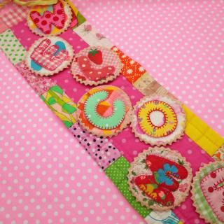 <img class='new_mark_img1' src='https://img.shop-pro.jp/img/new/icons33.gif' style='border:none;display:inline;margin:0px;padding:0px;width:auto;' />パッチワークキット展示サンプル品 welcomeタペA OF151195