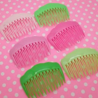 <img class='new_mark_img1' src='https://img.shop-pro.jp/img/new/icons33.gif' style='border:none;display:inline;margin:0px;padding:0px;width:auto;' />ヴィンテージ プラスチック ヘアコーム SP151109