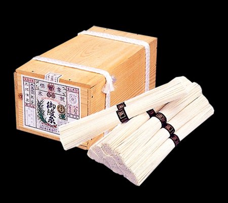 淡路島手延そうめん 御陵糸(黒帯) 古（ひね）物50g×180束 (9.0kg) 木箱入 - 淡路島名産手延素麺昔ながらの味 大田製麺所