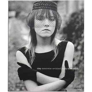 <img class='new_mark_img1' src='https://img.shop-pro.jp/img/new/icons5.gif' style='border:none;display:inline;margin:0px;padding:0px;width:auto;' />Mary Ellen Mark: Tiny, Streetwise Revisitedޥ꡼󡦥ޡˡ, ȥ꡼ȥ磻