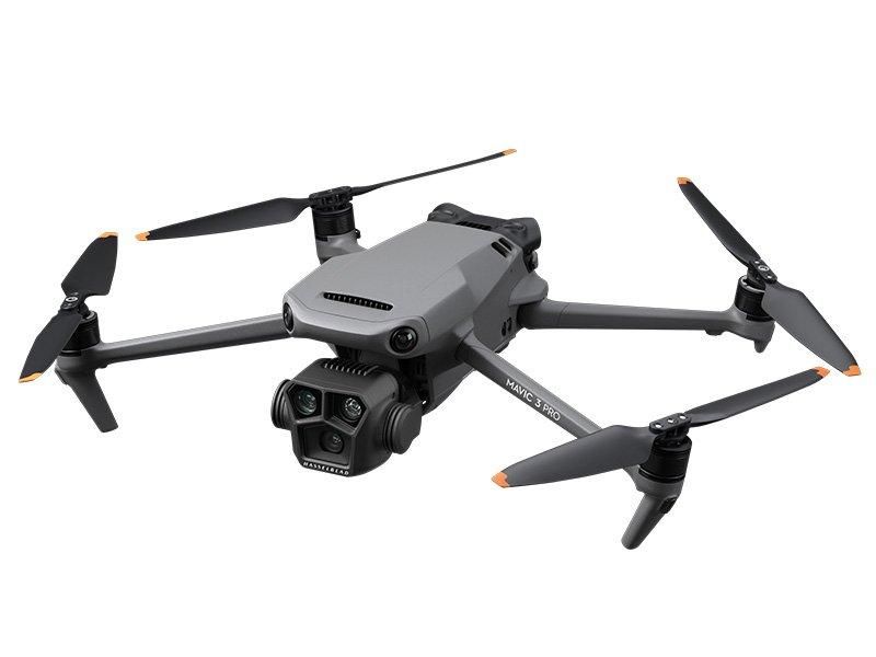 DJI Mavic 3 Pro Fly More コンボ (DJI RC PRO付属) + microSDカード