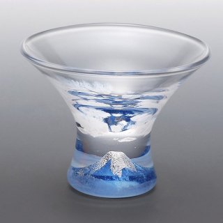 Fuji unkai wo nozomu  Cold Sake glass: Blue