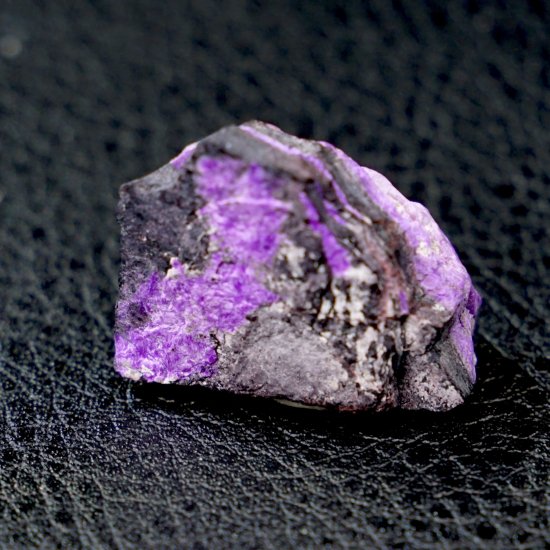 スギライト（南アフリカ産） - Crystalcolors* パワーストーン、天然石 