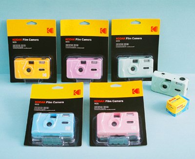 Kodak フィルムコンパクトカメラ Ｍ35 新品 フィルム&電池もセット ...