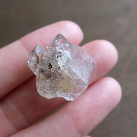 ハーキマーダイヤモンド水晶原石 アメリカニューヨーク州　ハーキマー水晶　天然石・置き石・インテリア・お守り・メール便送料無料