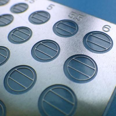 WAVE - ベーシックエッチング・丸7（1シート入） | エッチングパーツ