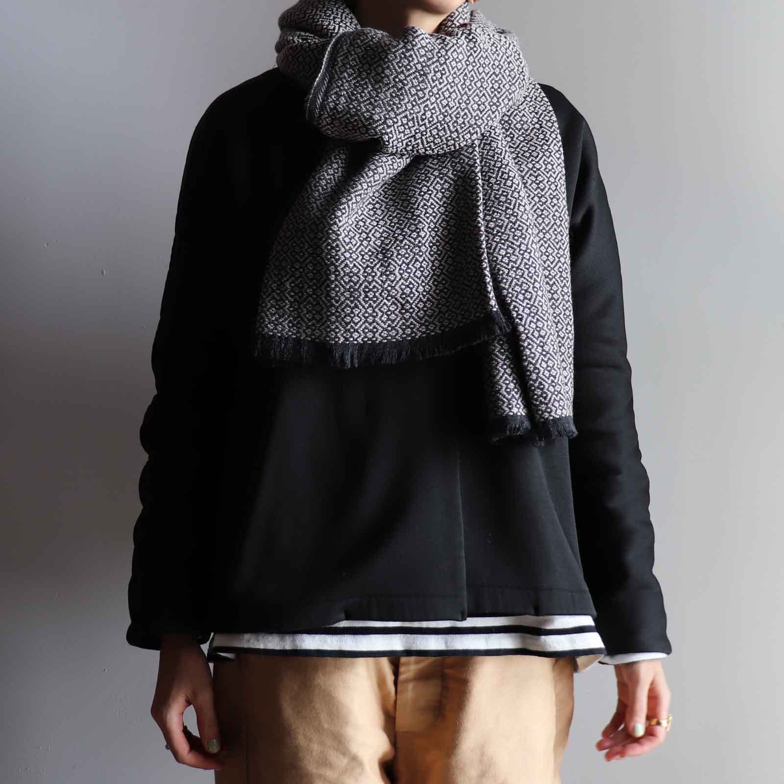 Lapuan Kankurit【 KOLI merino wool scarf 】 beige-black - ViVO,VA online  market