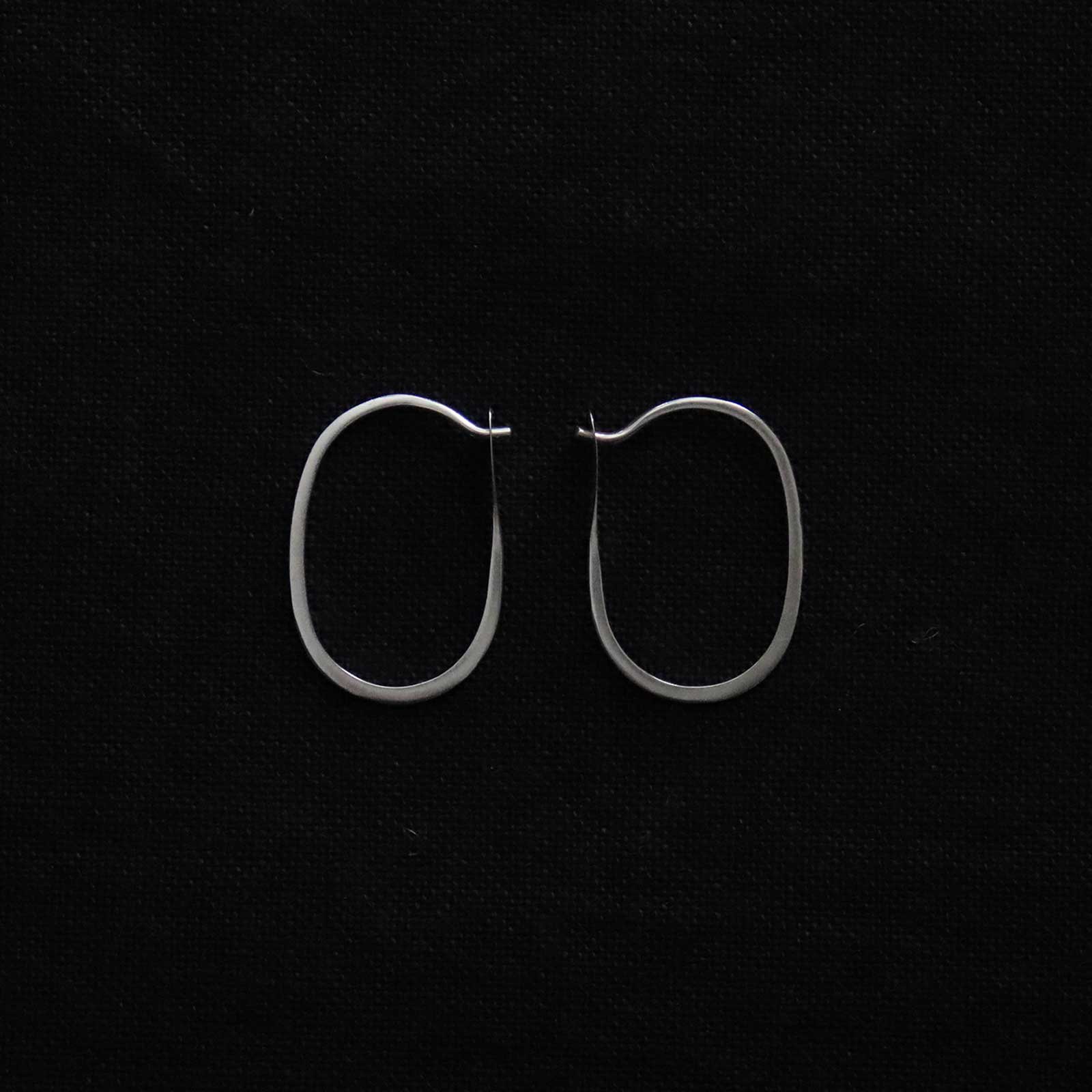 Melissa Joy Manning | Silver Small Oval Hoops