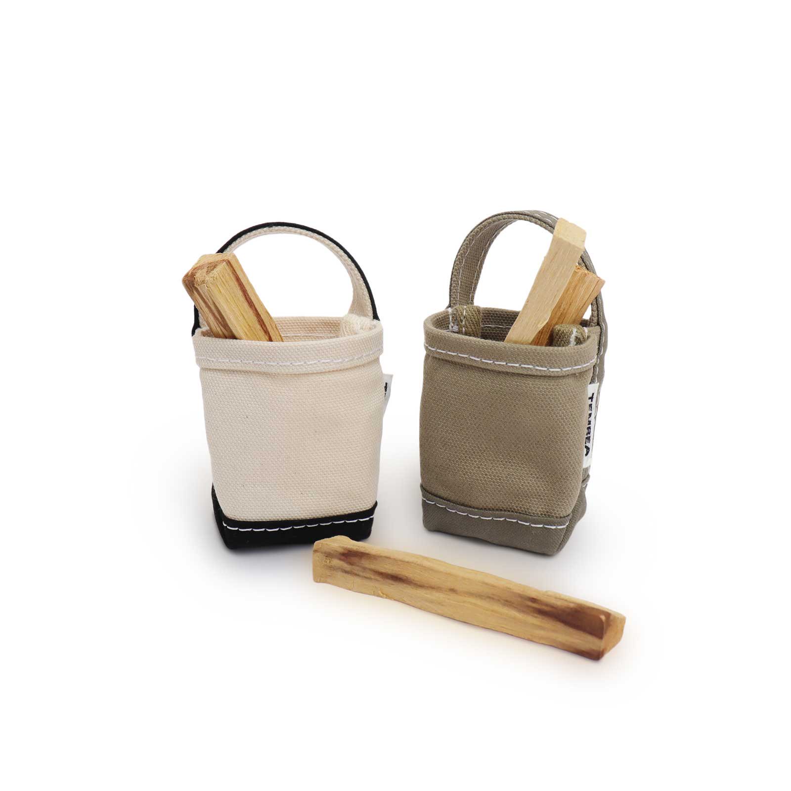 <img class='new_mark_img1' src='https://img.shop-pro.jp/img/new/icons8.gif' style='border:none;display:inline;margin:0px;padding:0px;width:auto;' />WHOLE TREE | PALO SANTO TOTE by TEMBEA