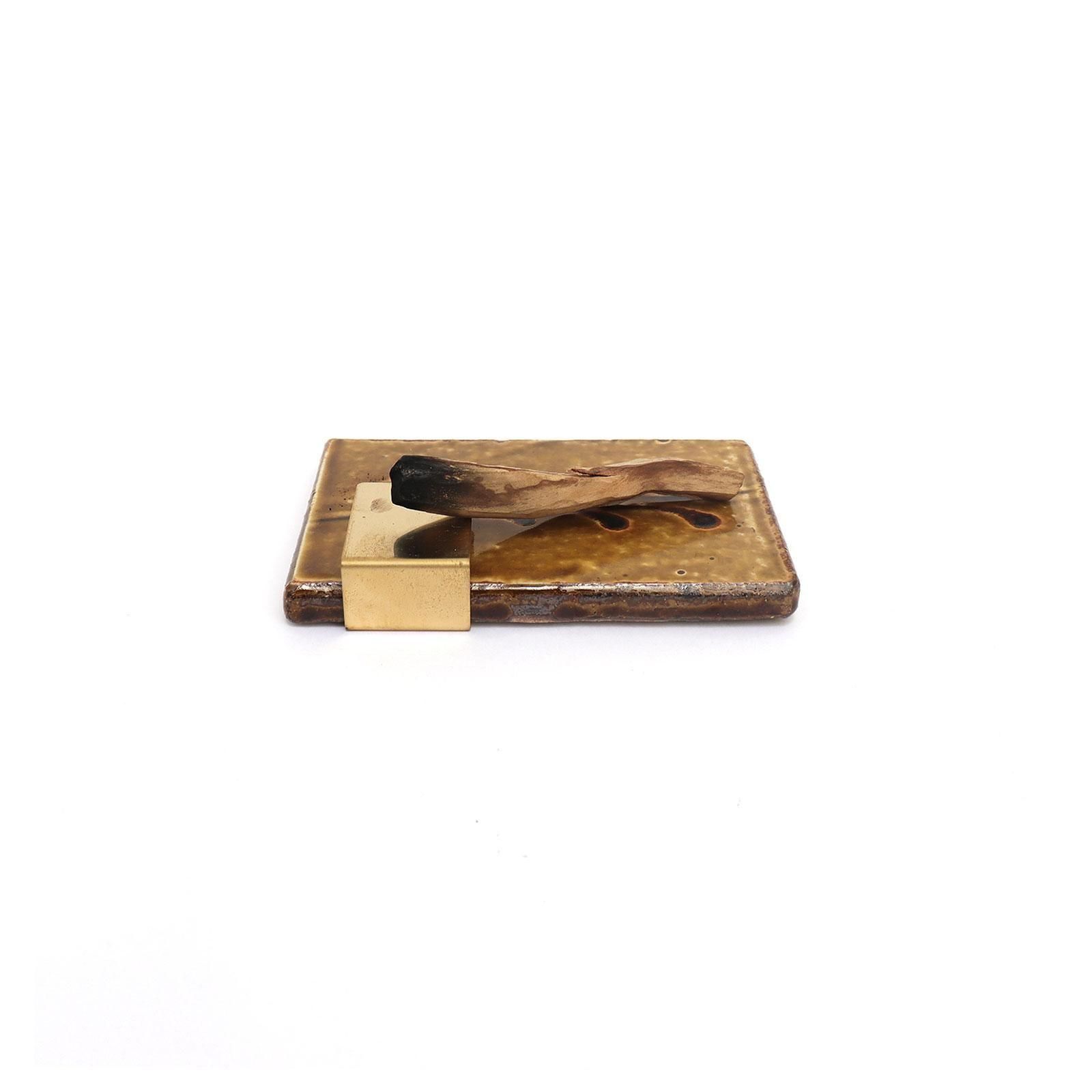 <img class='new_mark_img1' src='https://img.shop-pro.jp/img/new/icons8.gif' style='border:none;display:inline;margin:0px;padding:0px;width:auto;' />WHOLE TREE | PALO SANTO PLATE | դ [A]