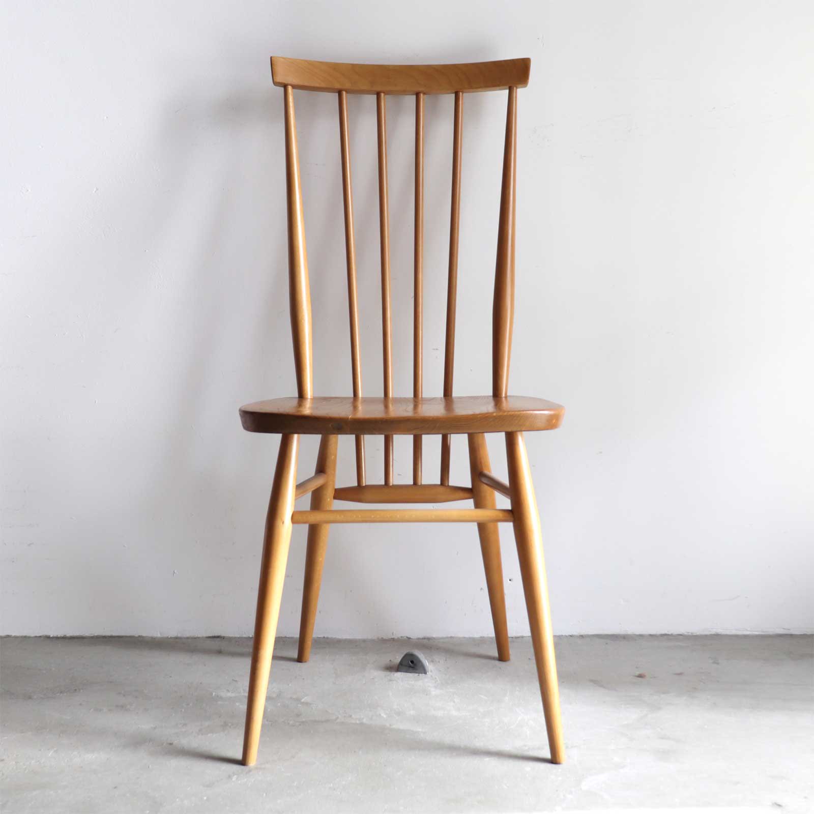 ERCOL high-stickback chair (01)