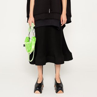 <img class='new_mark_img1' src='https://img.shop-pro.jp/img/new/icons35.gif' style='border:none;display:inline;margin:0px;padding:0px;width:auto;' />MELITTA BAUMEISTER<br>WAVY PLEAT SKIRT