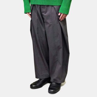 <img class='new_mark_img1' src='https://img.shop-pro.jp/img/new/icons35.gif' style='border:none;display:inline;margin:0px;padding:0px;width:auto;' />CRAIG GREEN<br>WRAP TROUSER
