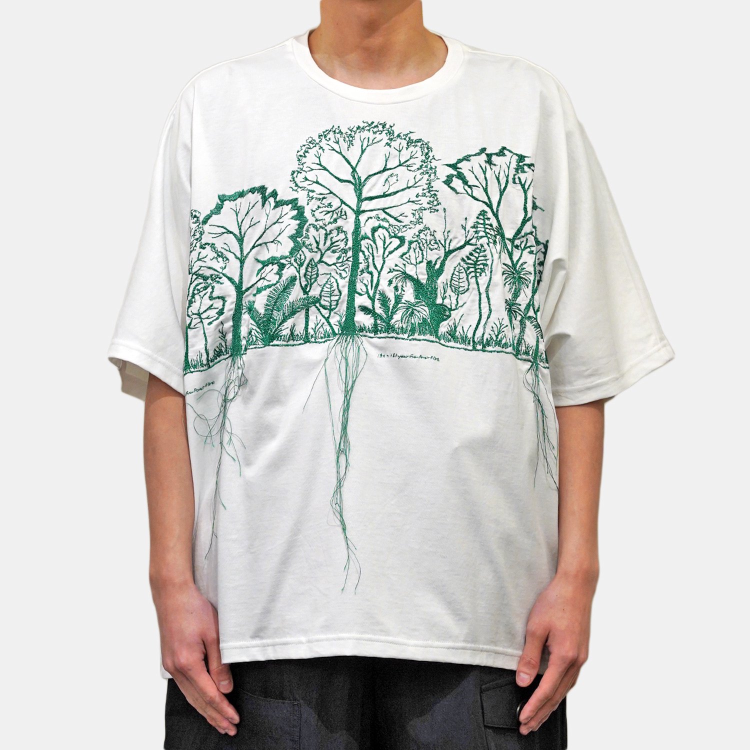 amachi. 18SS Moss Printed T-Shirt