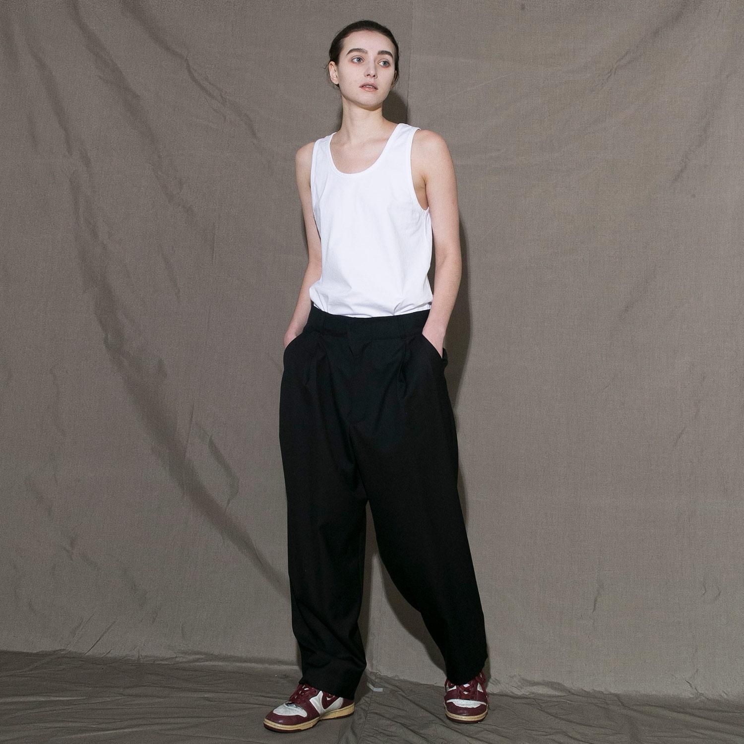 my beautiful landlet SUPER 100s' WOOL TUCK WIDE PANTS