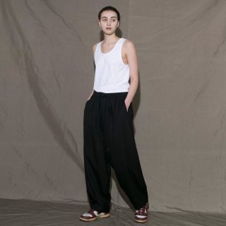 my beautiful landlet<br>SUPER 100s' WOOL EASY WIDE PANTS<img class='new_mark_img2' src='https://img.shop-pro.jp/img/new/icons2.gif' style='border:none;display:inline;margin:0px;padding:0px;width:auto;' />