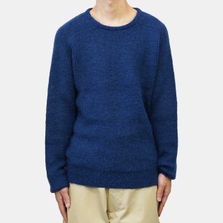 <img class='new_mark_img1' src='https://img.shop-pro.jp/img/new/icons16.gif' style='border:none;display:inline;margin:0px;padding:0px;width:auto;' />E.TAUTZ<br>CREWNECK JUMPER