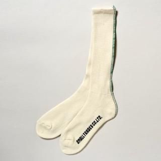 SHINYAKOZUKA<br>BACK OVERLOCKED SOCKS