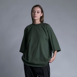 my beautiful landlet<br>TIGHT-SLITCHED SINGLE JERSEY OVERSIZED T-SHIRT<img class='new_mark_img2' src='https://img.shop-pro.jp/img/new/icons16.gif' style='border:none;display:inline;margin:0px;padding:0px;width:auto;' />