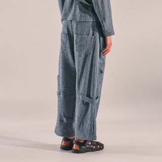MAREUNROL'S<br>Thin blue wool trousers