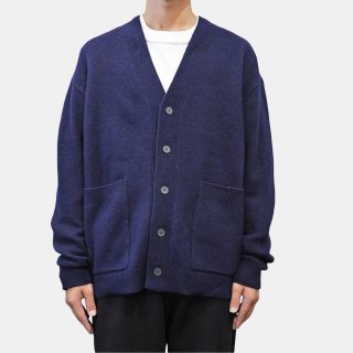 ATON<br>WOOL COTTON BRUSHED OVERSIZED CARDIGAN
<img class='new_mark_img2' src='https://img.shop-pro.jp/img/new/icons16.gif' style='border:none;display:inline;margin:0px;padding:0px;width:auto;' />