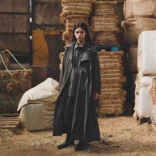 WALDE<br>Sun-dried layer coat<img class='new_mark_img2' src='https://img.shop-pro.jp/img/new/icons16.gif' style='border:none;display:inline;margin:0px;padding:0px;width:auto;' />