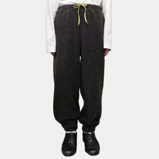 ohta<br>dark brown boa pants<img class='new_mark_img2' src='https://img.shop-pro.jp/img/new/icons16.gif' style='border:none;display:inline;margin:0px;padding:0px;width:auto;' />