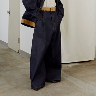 I'm here：<br>Paper Patch : DENIM WIDE PANTS 