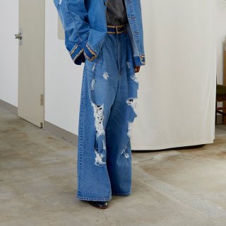 I'm here：<br>Paper Patch : DENIM WIDE PANTS 