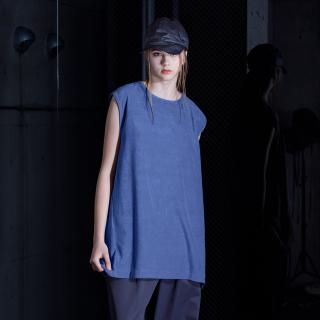 VOAAOV<br>Soft Pile Oversize Relax No Sleeve<img class='new_mark_img2' src='https://img.shop-pro.jp/img/new/icons16.gif' style='border:none;display:inline;margin:0px;padding:0px;width:auto;' />