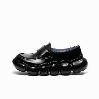 grounds<br>JEWELRY LOAFER