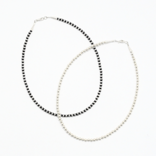 ERICKA NICOLAS BEGAY<br>NAVAJO PEARL NECKLACE / 5-50