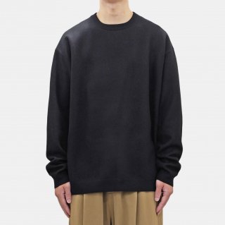 ATON<br>FINE WOOL MELTON CREWNECK SWEATER