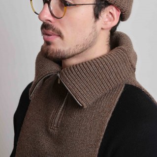 Nine Tailor<br>Stoma Neckwarmer