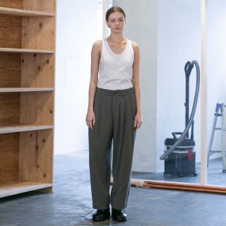 my beautiful landlet<br>VISCOSE WOOL CASHMERE TUCK WIDE PANTS