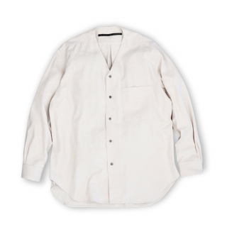 my beautiful landlet<br>COTTON LINEN OVERSIZE V-NECK SHIRT