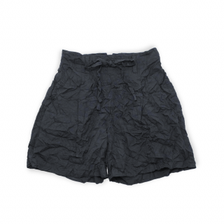 I'm here<br>UNFORM : SHORT PANTS