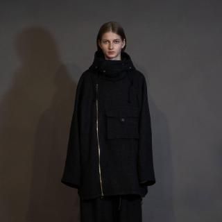 my beautiful landlet<br>BISHU WOOL OVERSIZED HOOD BLOUSON